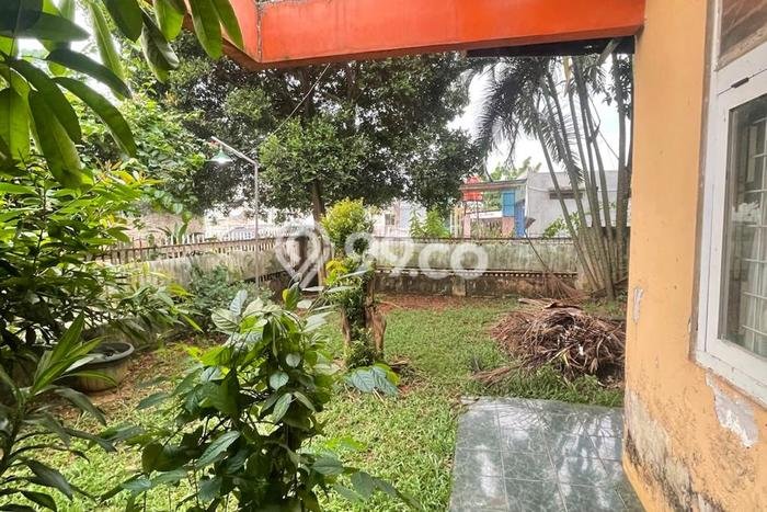 Ready to Use! Premium House LT 600m2 Desain Elegan di BSD Bukit Golf Ready to Use! Premium House LT 600m2 Desain Elegan di BSD Bukit Golf