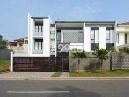 Ready to Use! Premium House LT 334m2 Desain Modern di Kota Wisata Ready to Use! Premium House LT 334m2 Desain Modern di Kota Wisata