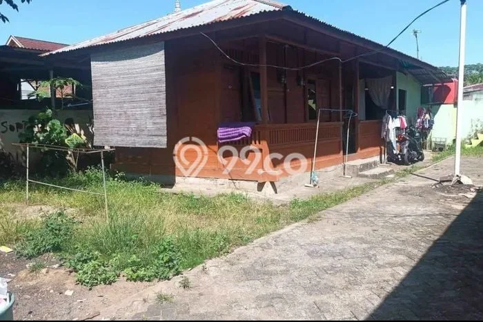 Rumah Strategis Minimalis Lb 200m2 di Tikala, Manado Rumah Strategis Minimalis Lb 200m2 di Tikala, Manado