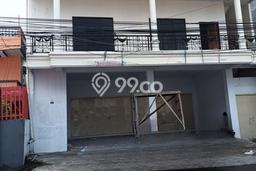 Ruko disewakan lokasi strategis Paal Dua Manado 600m2 Ruko disewakan lokasi strategis Paal Dua Manado 600m2