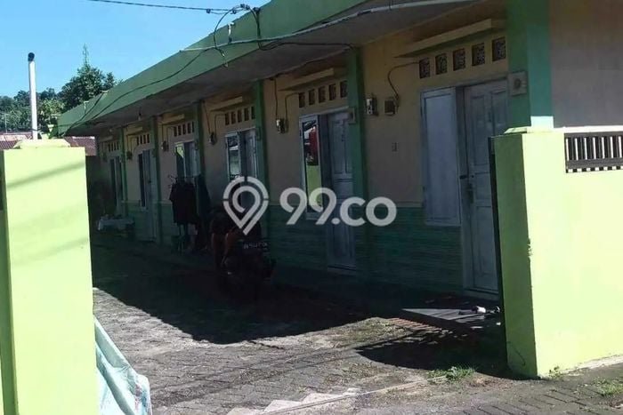 Rumah Strategis Minimalis Lb 200m2 di Tikala, Manado Rumah Strategis Minimalis Lb 200m2 di Tikala, Manado