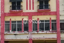 Ruko Area Bisnis di Wenang, Luas 600m2m², Ready Operasi Ruko Area Bisnis di Wenang, Luas 600m2m², Ready Operasi