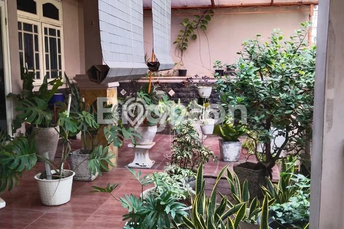 Dijual Rumah 4 Kamar Lokasi Strategis Nyaman dan Strategis di Ciledug Dijual Rumah 4 Kamar Lokasi Strategis Nyaman dan Strategis di Ciledug