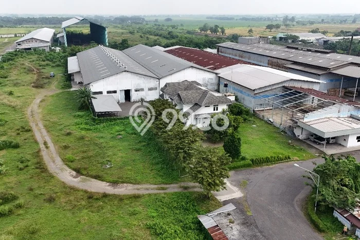 FOR SALE! Gudang di Pungging Mojokerto, LT 78570m2, LB 30000m2 FOR SALE! Gudang di Pungging Mojokerto, LT 78570m2, LB 30000m2