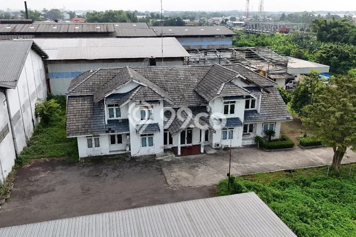 FOR SALE! Gudang di Pungging Mojokerto, LT 78570m2, LB 30000m2 FOR SALE! Gudang di Pungging Mojokerto, LT 78570m2, LB 30000m2
