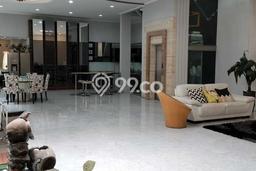 Rumah Luxury Modern Tanpa Renovasi di Permata Buana Jakarta Barat Rumah Luxury Modern Tanpa Renovasi di Permata Buana Jakarta Barat
