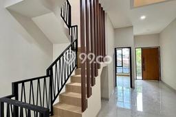 Hunian Mewah LB 195m2 Siap Pakai Desain Elegan di Tomang, Jakarta Barat Hunian Mewah LB 195m2 Siap Pakai Desain Elegan di Tomang, Jakarta Barat