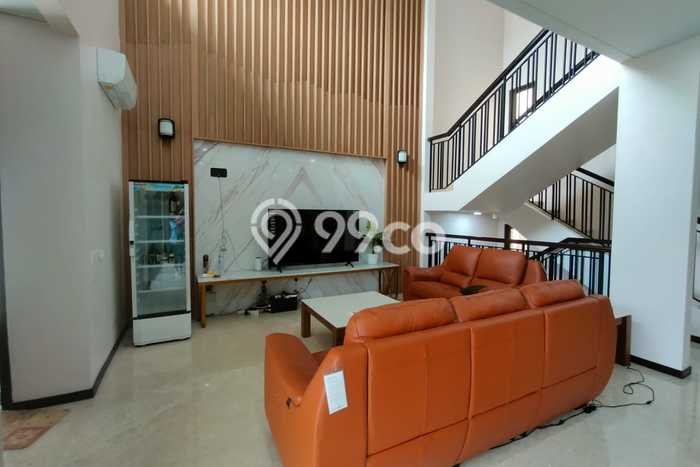 Rumah Elit Modern Siap Huni di BSD Tangerang Rumah Elit Modern Siap Huni di BSD Tangerang