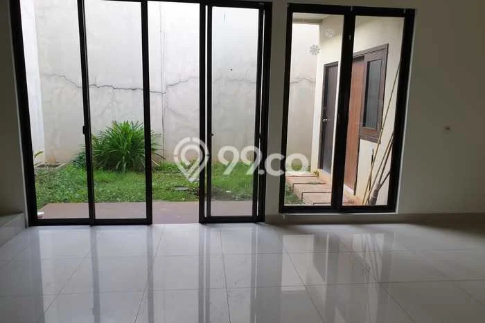 Rumah di BSD, 2 KM, Pemandangan Kota, Luas 144m2m² LB 114m2m² Rumah di BSD, 2 KM, Pemandangan Kota, Luas 144m2m² LB 114m2m²
