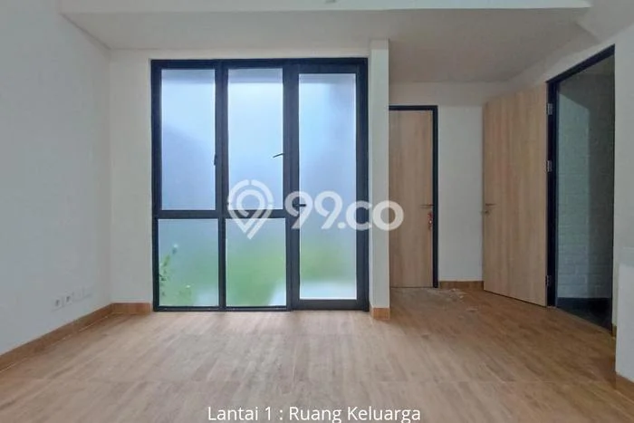 Disewakan Segera Rumah Kondisi Bagus di Area Karawaci, Tangerang Disewakan Segera Rumah Kondisi Bagus di Area Karawaci, Tangerang