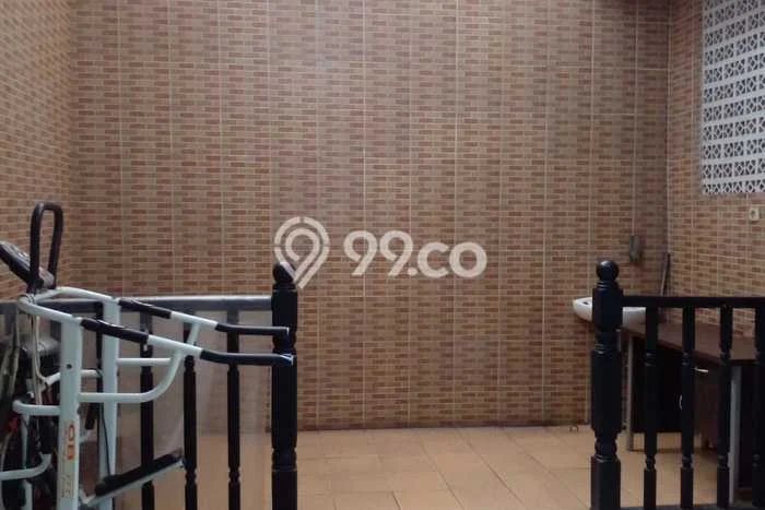 Rumah Kontrakan Jakarta Barat LT 120m2 LB 240m2 Kawasan Taman Surya Rumah Kontrakan Jakarta Barat LT 120m2 LB 240m2 Kawasan Taman Surya