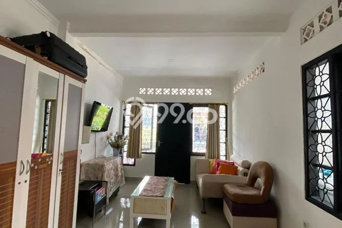 Jual Rumah Modern 3 KT di Graha Raya, Tangerang Jual Rumah Modern 3 KT di Graha Raya, Tangerang