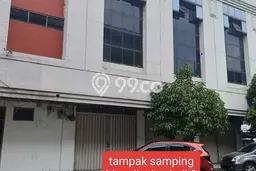 Ruko Disewa di Bekasi dengan LB 300m2 Area Komersial Ramai Ruko Disewa di Bekasi dengan LB 300m2 Area Komersial Ramai