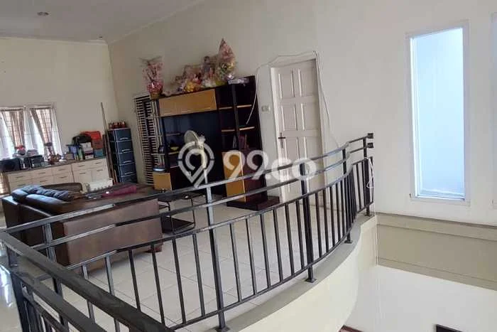 Siap Huni Hunian Elit 4 Kamar di Ilir Timur II Dekat ke Mana Saja Siap Huni Hunian Elit 4 Kamar di Ilir Timur II Dekat ke Mana Saja