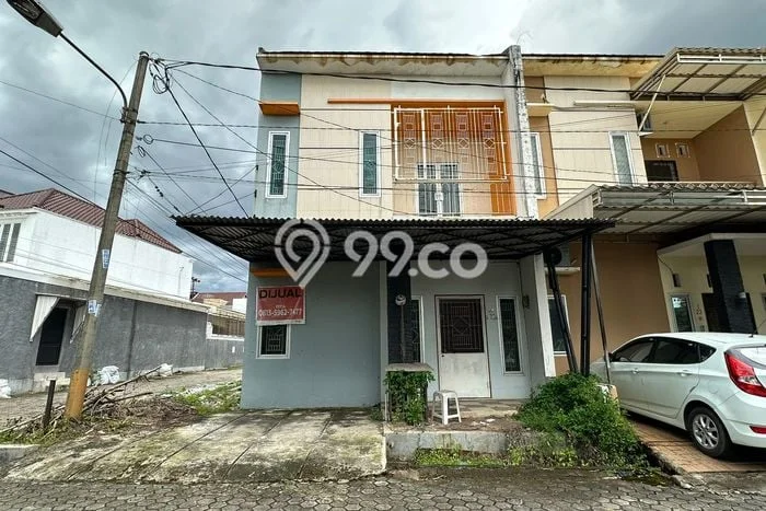 Dijual Rumah 3 Kamar Lokasi Ideal Bagus dan Strategis di Ilir Timur II Dijual Rumah 3 Kamar Lokasi Ideal Bagus dan Strategis di Ilir Timur II