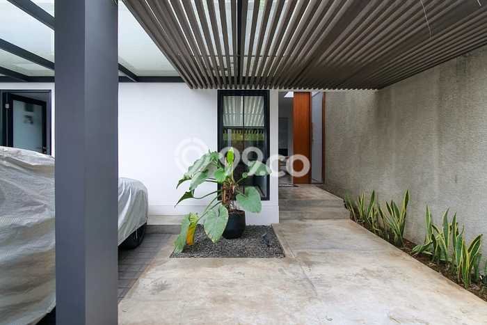 Dijual Rumah Luas Megah Dengan View Cantik di Bintaro, Jakarta Selatan Dijual Rumah Luas Megah Dengan View Cantik di Bintaro, Jakarta Selatan