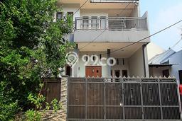 Dijual Cepat Rumah Siap Huni di Kawasan Sektor 3 - Bintaro, Jakarta Selatan Dijual Cepat Rumah Siap Huni di Kawasan Sektor 3 - Bintaro, Jakarta Selatan