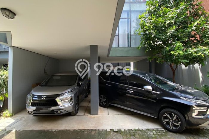 Rumah Elit Modern Tanpa Renovasi di Lebak Bulus Jakarta Selatan Rumah Elit Modern Tanpa Renovasi di Lebak Bulus Jakarta Selatan