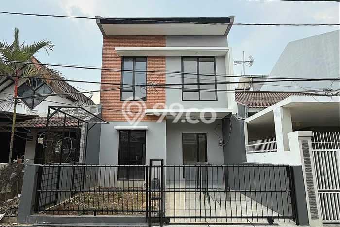 Jual Rumah Eksklusif 3 KT di Sektor 5 - Bintaro, Tangerang Selatan Jual Rumah Eksklusif 3 KT di Sektor 5 - Bintaro, Tangerang Selatan