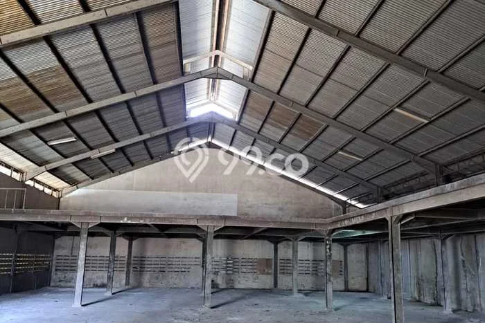 Unit Gudang Disewakan di Pondok Pinang di Area Ramai & Strategis Unit Gudang Disewakan di Pondok Pinang di Area Ramai & Strategis