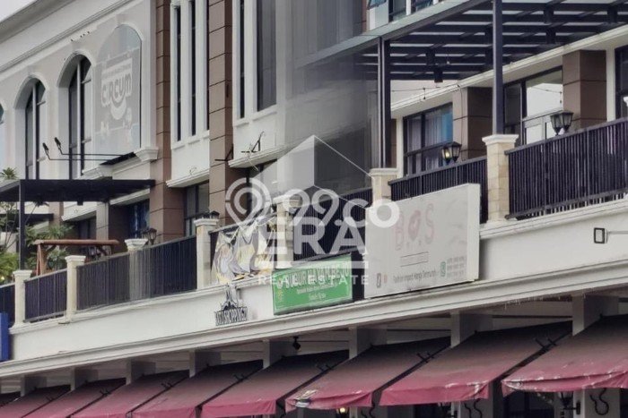 FOR RENT! Ruko di Summarecon Bekasi Cocok untuk Bisnis 225m2 FOR RENT! Ruko di Summarecon Bekasi Cocok untuk Bisnis 225m2
