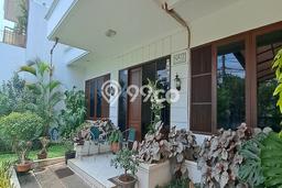 Hunian Eksklusif Dijual LT 375m2 di Cinere, Depok Hunian Eksklusif Dijual LT 375m2 di Cinere, Depok