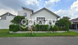 Rumah Siap Pakai di Karangpilang, Surabaya, Luas 160m² Bangunan 155m² Rumah Siap Pakai di Karangpilang, Surabaya, Luas 160m² Bangunan 155m²