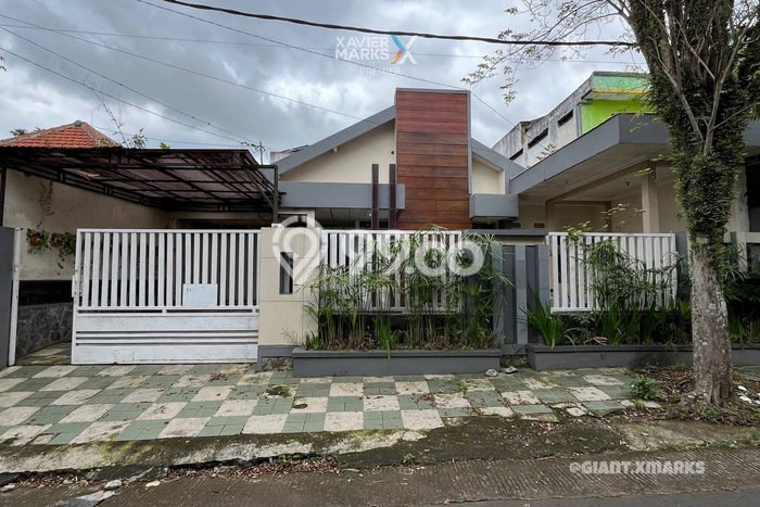 Rumah Modern Cantik 2 KT Siap Huni di Batu Rumah Modern Cantik 2 KT Siap Huni di Batu
