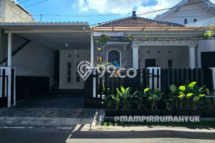 Rumah Modern Cantik 3 Kamar Siap Huni di Blimbing Rumah Modern Cantik 3 Kamar Siap Huni di Blimbing