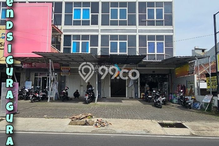 Unit Ruko Dijual di Lowokwaru Malang Luas Tanah 83m2, Luas Bangunan 210m2 Unit Ruko Dijual di Lowokwaru Malang Luas Tanah 83m2, Luas Bangunan 210m2