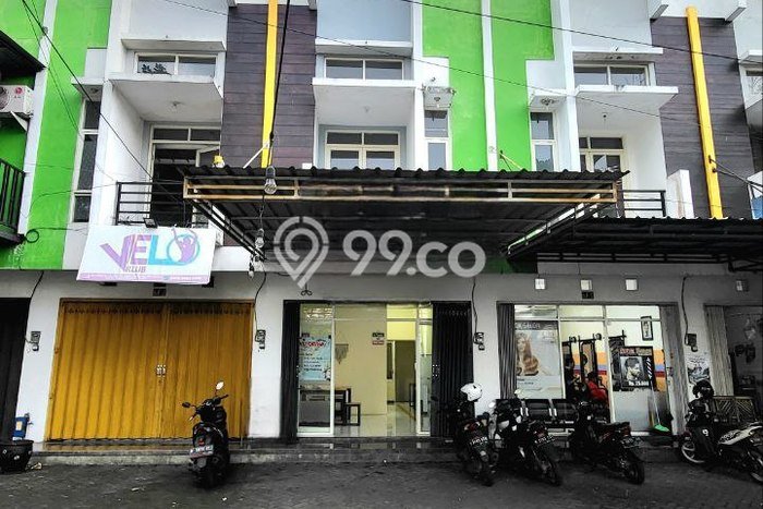Ruko di Blimbing, Luas 96m2m², Jalan Utama, Lokasi Strategis Ruko di Blimbing, Luas 96m2m², Jalan Utama, Lokasi Strategis