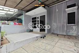 Jual Rumah Strategis Bagus Punya 2 KT di BSD Tangerang Selatan SHM Jual Rumah Strategis Bagus Punya 2 KT di BSD Tangerang Selatan SHM