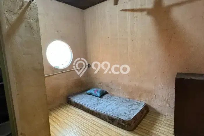 Kost Strategis Disewakan di Makasar, Jakarta Timur Kondisi Baik Full Furnished Kost Strategis Disewakan di Makasar, Jakarta Timur Kondisi Baik Full Furnished