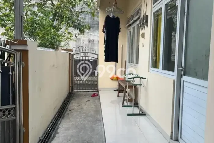 Sewa Kost Strategis di Tapos Kondisi Bagus Full Furnished Sewa Kost Strategis di Tapos Kondisi Bagus Full Furnished