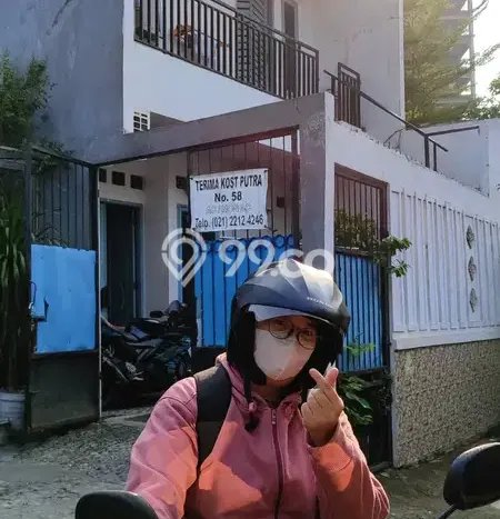 Tersedia Kost Lokasi Kebon Jeruk, Jakarta Barat Area Strategis Tersedia Kost Lokasi Kebon Jeruk, Jakarta Barat Area Strategis