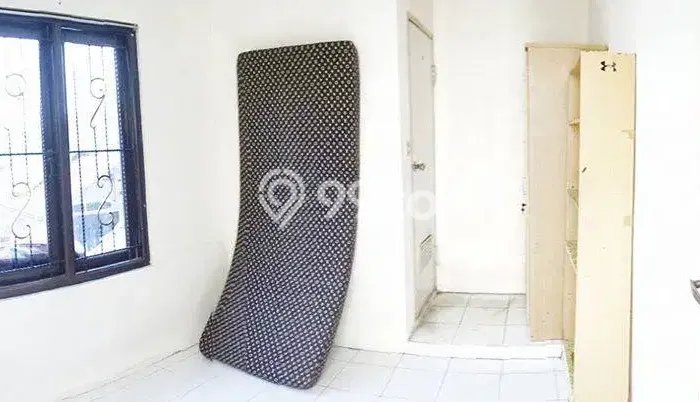 Kost Disewakan di Tebet, Jakarta Selatan, Lokasi Strategis dan Nyaman Kost Disewakan di Tebet, Jakarta Selatan, Lokasi Strategis dan Nyaman