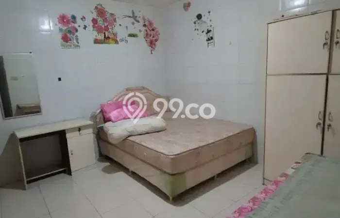 Kost Strategis Disewakan di Rungkut, Surabaya Kondisi Baik Full Furnished Kost Strategis Disewakan di Rungkut, Surabaya Kondisi Baik Full Furnished