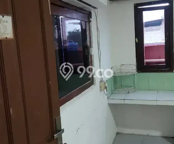 Kos-kosan Strategis Disewakan di Mampang Prapatan, Jakarta Selatan Kondisi Baik Full Furnished Kos-kosan Strategis Disewakan di Mampang Prapatan, Jakarta Selatan Kondisi Baik Full Furnished