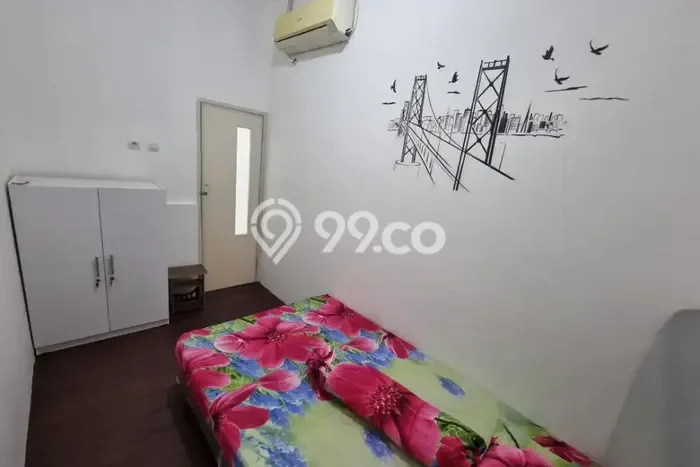 Rumah Kost Disewakan di Gading Serpong Tangerang Lokasi Strategis Rumah Kost Disewakan di Gading Serpong Tangerang Lokasi Strategis