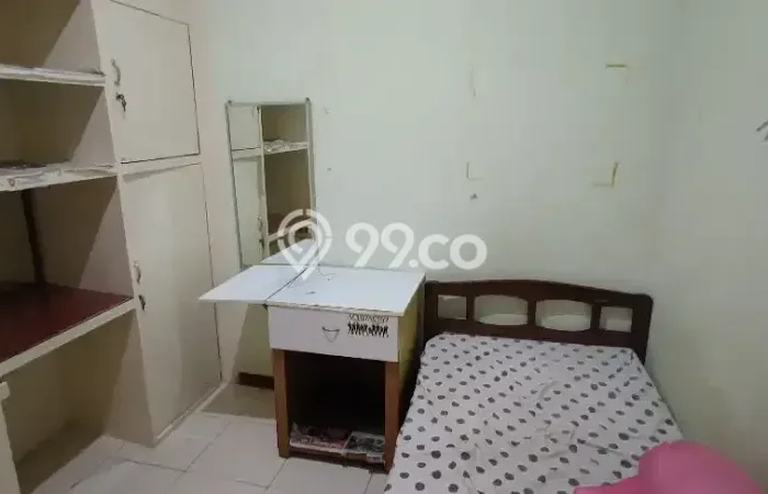 Kost Strategis Disewakan di Rungkut, Surabaya Kondisi Baik Full Furnished Kost Strategis Disewakan di Rungkut, Surabaya Kondisi Baik Full Furnished