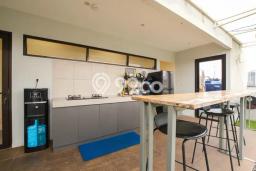 Sewa Kost Lokasi Bagus di Palmerah, Jakarta Barat Full Furnished Sewa Kost Lokasi Bagus di Palmerah, Jakarta Barat Full Furnished
