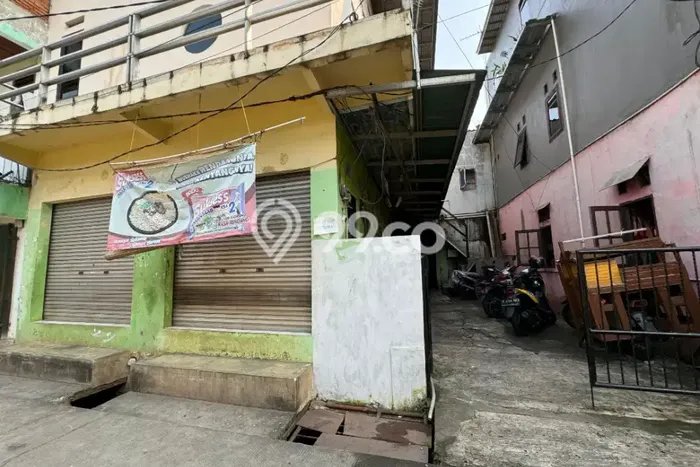 Kost Strategis Disewakan di Makasar, Jakarta Timur Kondisi Baik Full Furnished Kost Strategis Disewakan di Makasar, Jakarta Timur Kondisi Baik Full Furnished