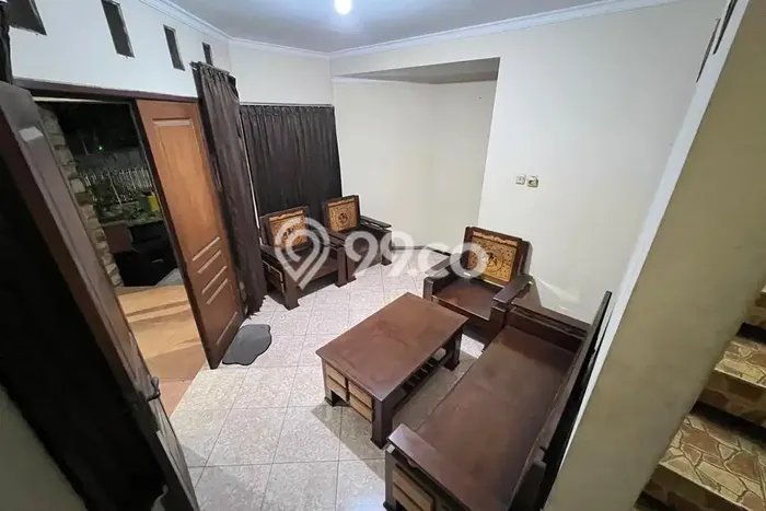 Kost Disewakan di Tenggilis Mejoyo, Surabaya, Lokasi Strategis dan Nyaman Kost Disewakan di Tenggilis Mejoyo, Surabaya, Lokasi Strategis dan Nyaman