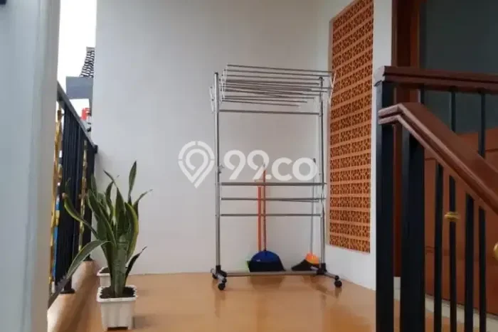 Tersedia Kost Lokasi Pancoran, Jakarta Selatan Area Strategis Tersedia Kost Lokasi Pancoran, Jakarta Selatan Area Strategis
