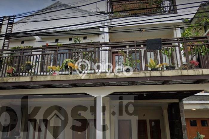 Kos-kosan Strategis Disewakan di Bandung Wetan, Bandung Kondisi Baik Full Furnished Kos-kosan Strategis Disewakan di Bandung Wetan, Bandung Kondisi Baik Full Furnished