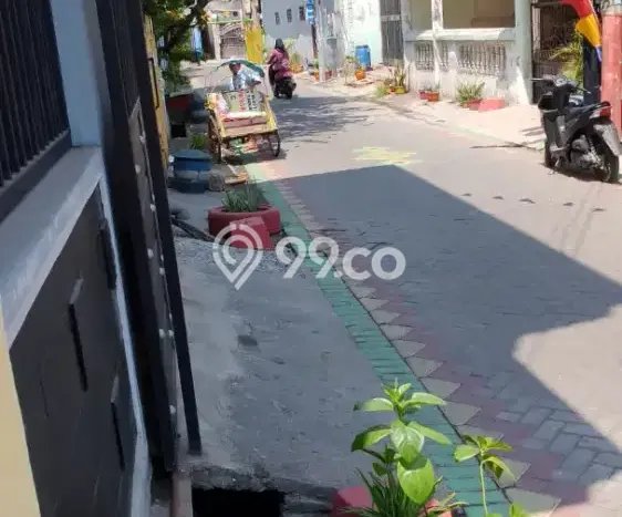 Disewakan Kost Lokasi Tandes, Surabaya Area Strategis Disewakan Kost Lokasi Tandes, Surabaya Area Strategis