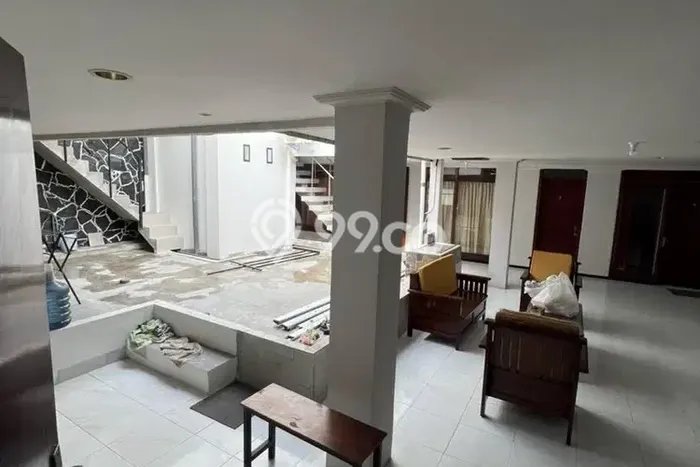 Rumah Kost Disewakan di Mayjen Sungkono Harga Kompetitif Rumah Kost Disewakan di Mayjen Sungkono Harga Kompetitif