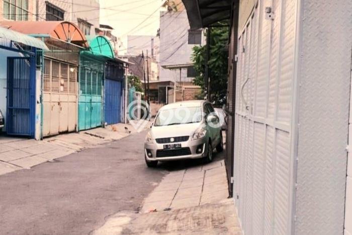 Jarang Ada! Kost Untuk Disewa di Jakarta Barat Lokasi Strategis Jarang Ada! Kost Untuk Disewa di Jakarta Barat Lokasi Strategis