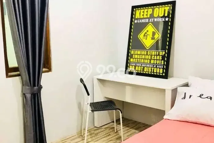 Kos-kosan Strategis Disewakan di Palmerah, Jakarta Barat Kondisi Baik Full Furnished Kos-kosan Strategis Disewakan di Palmerah, Jakarta Barat Kondisi Baik Full Furnished