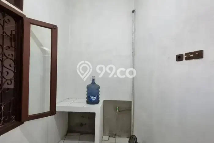 Kost Nyaman Strategis di Kembangan Full Furnished Kost Nyaman Strategis di Kembangan Full Furnished